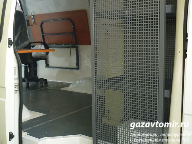 Автолаборатория Газель-Бизнес, зафиксированные кресла